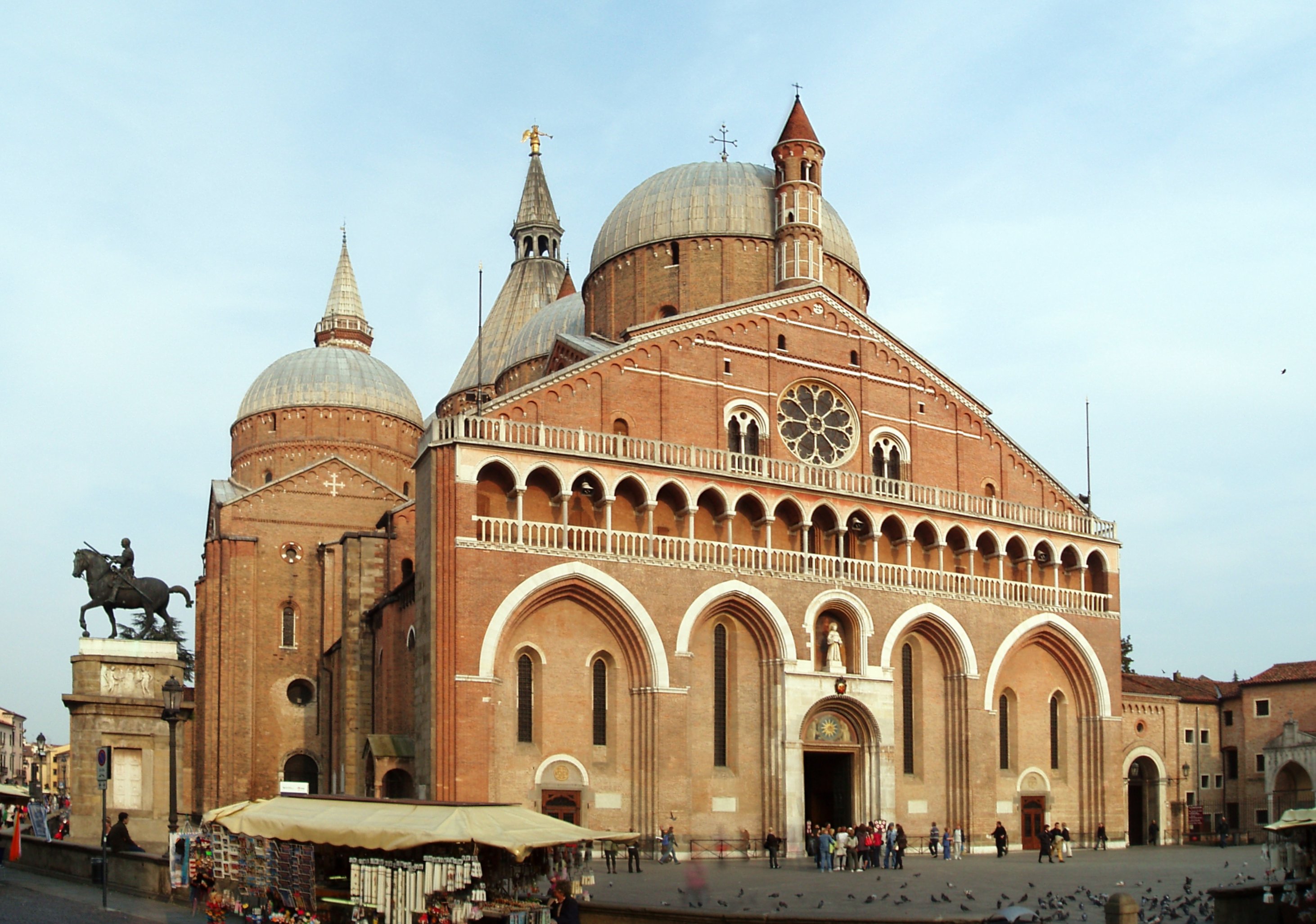 Basilica_di_Sant'Antonio_da_Padova